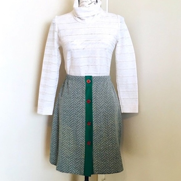 Vintage Dresses & Skirts - Vintage 70s Mod Festive Button Knit Mini Skirt